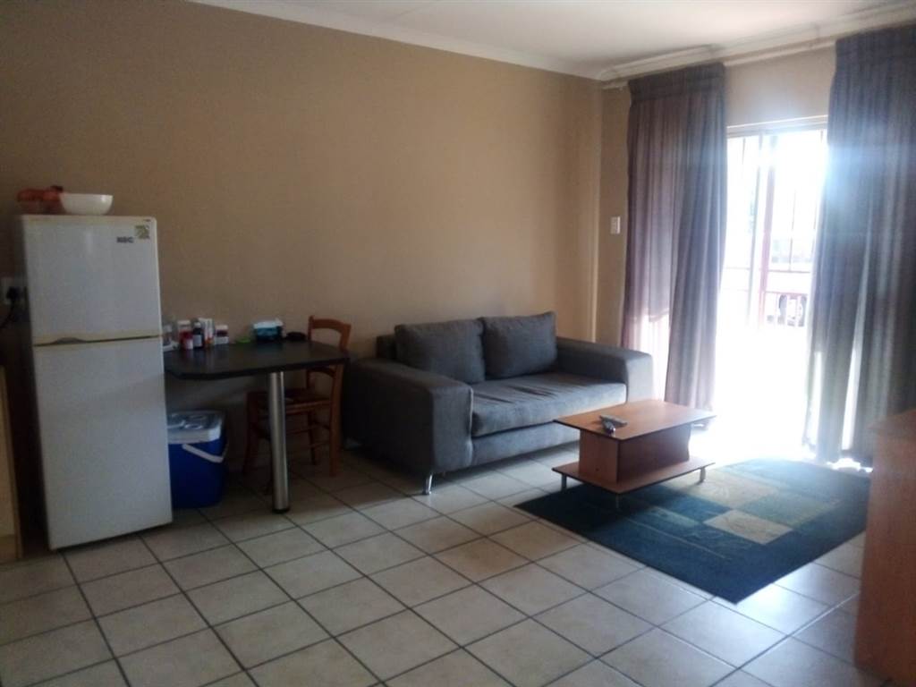 1 Bed Apartment in Secunda photo number 12