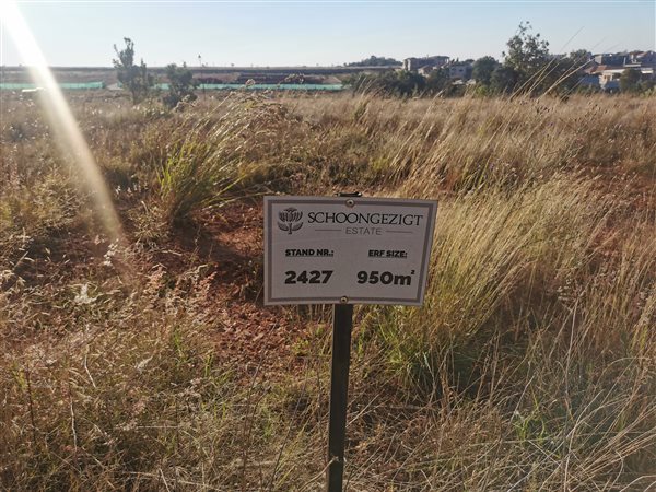 950 m² Land available in Cashan