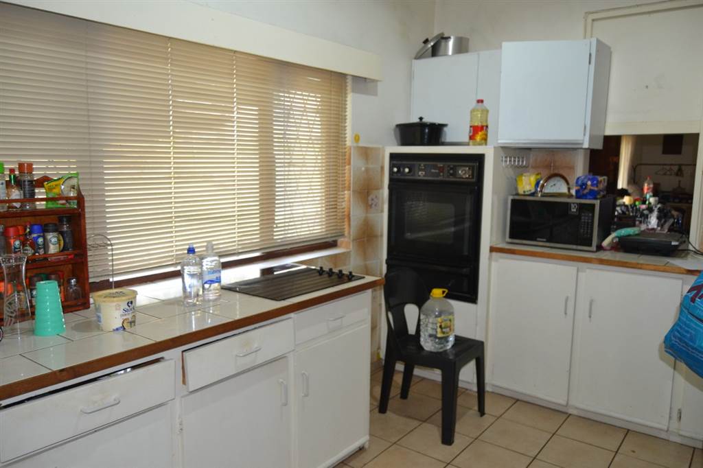 3 Bed House in Uvongo photo number 7