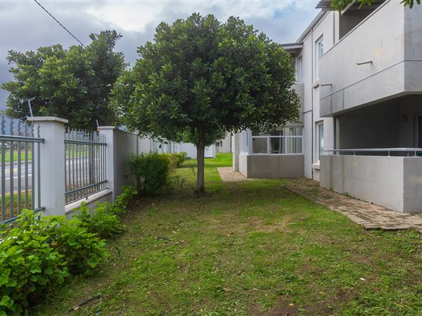 2 Bedroom House 2 Bedroom House