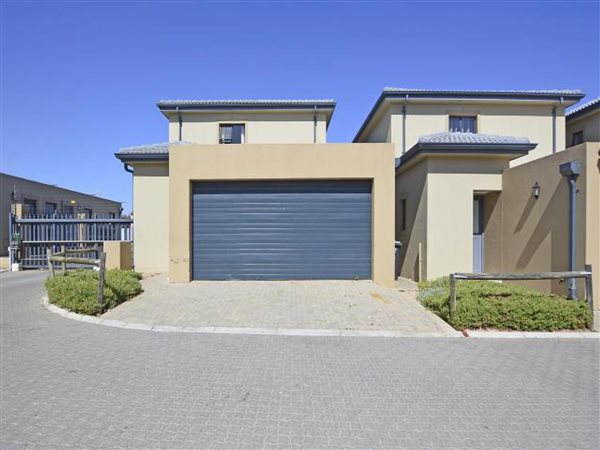 3 Bed Townhouse