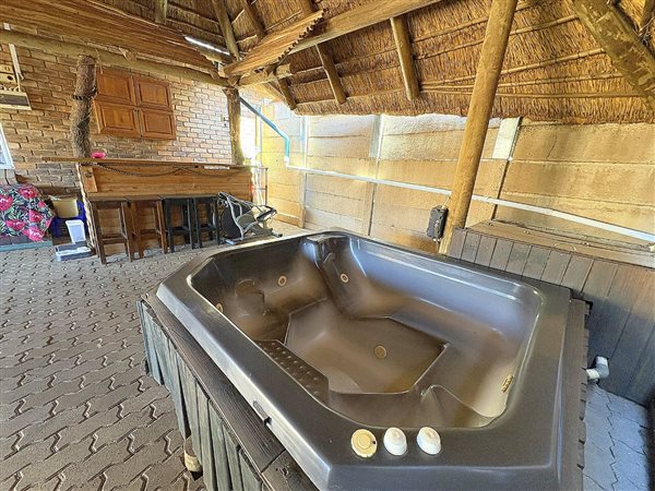 3 Bedroom Townhouse 3 Bedroom Townhouse
