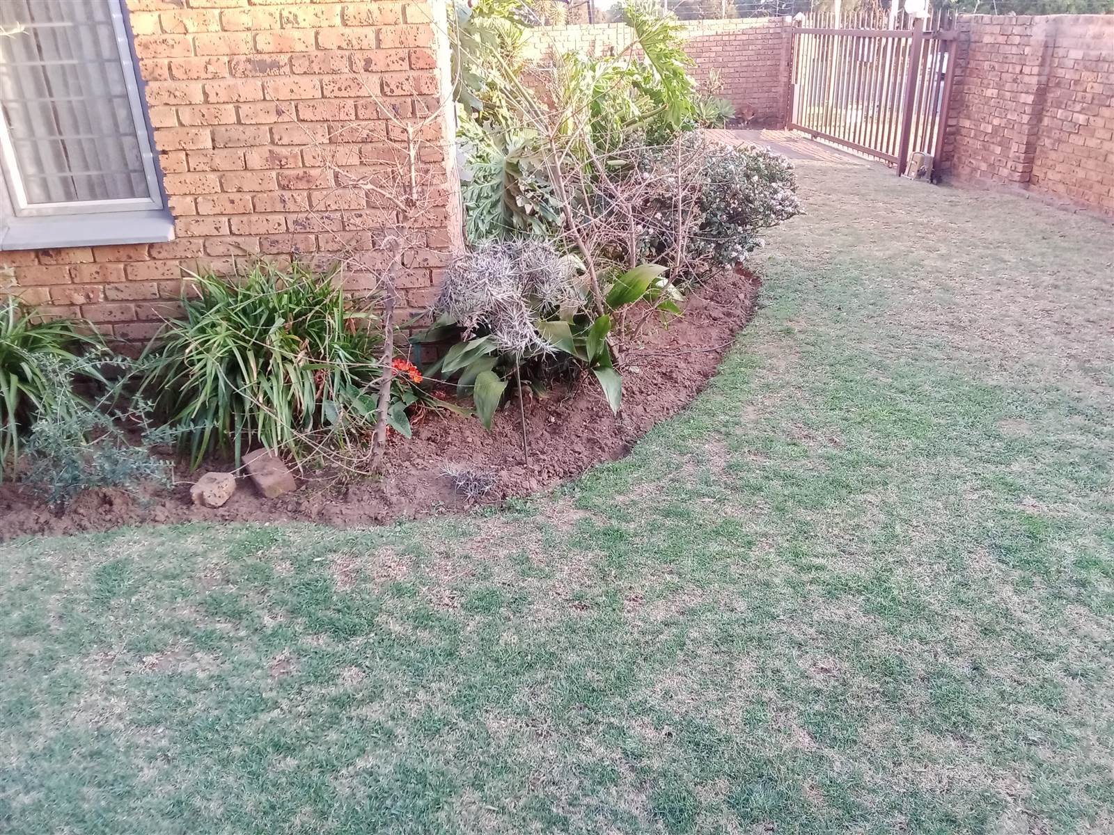 3 Bed House in Witbank Central photo number 10