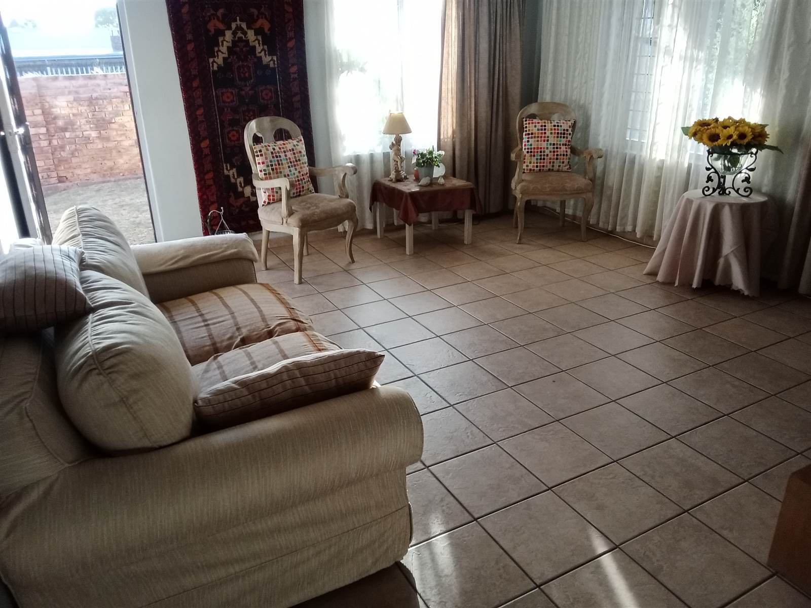 3 Bed House in Witbank Central photo number 3