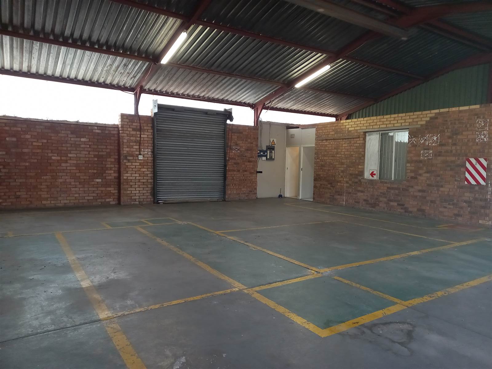 270  m² Industrial space in Rustenburg Central photo number 9