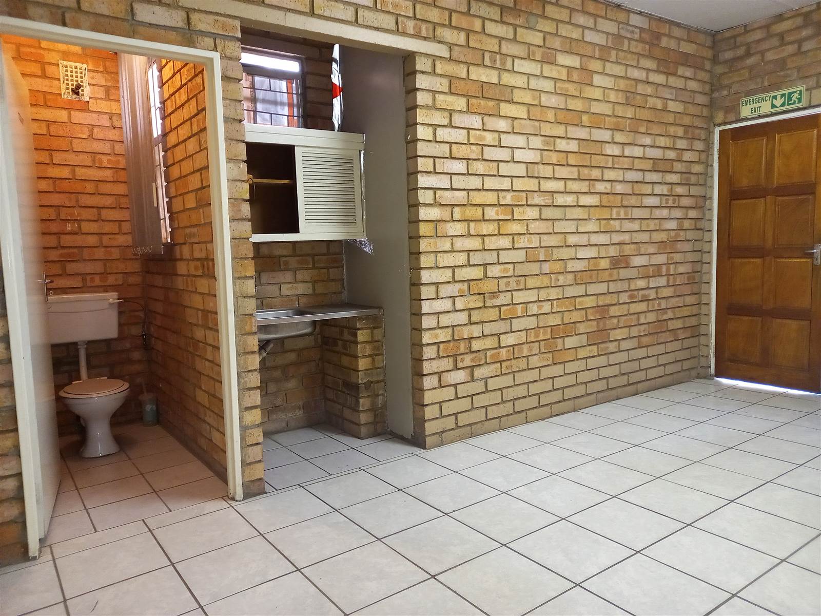 270  m² Industrial space in Rustenburg Central photo number 4