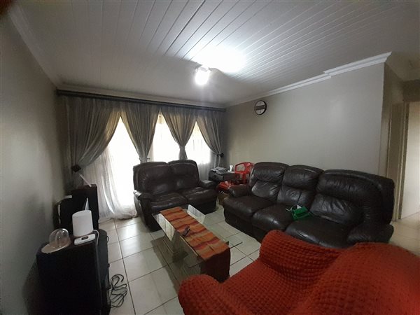 2 Bed Apartment in Andeon AH