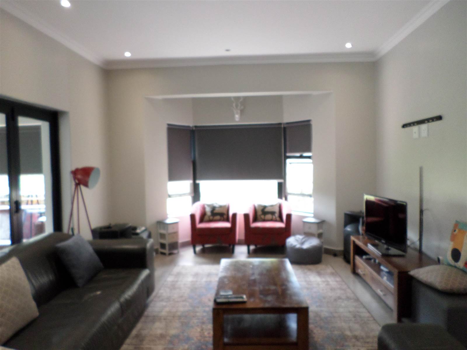 5 Bed House in Greenstone Hill photo number 9