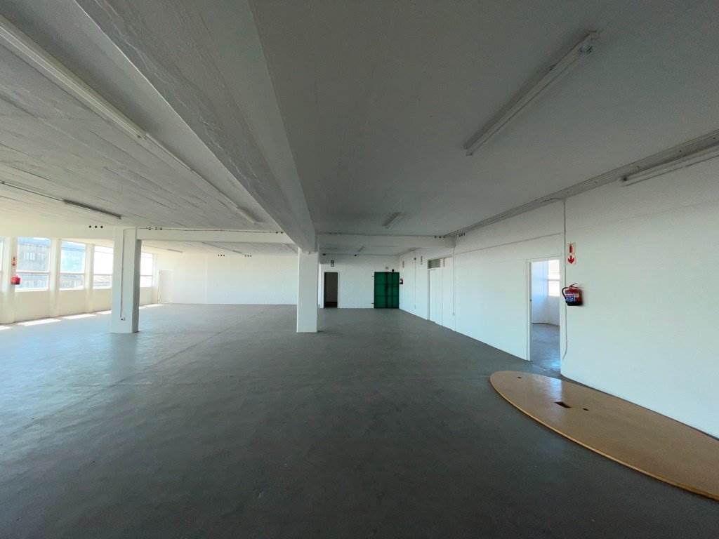 550  m² Commercial space in Woodstock photo number 4