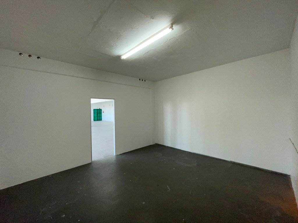 550  m² Commercial space in Woodstock photo number 15