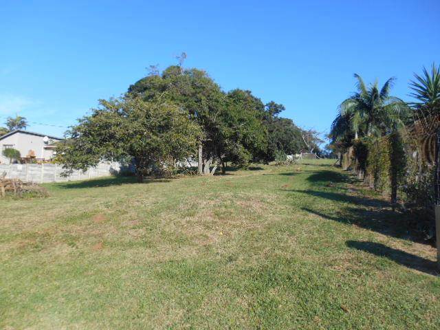 1050 m² Land available in Hibberdene photo number 3