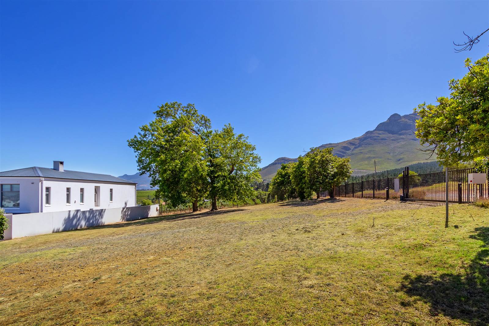 904 m² Land available in Paradyskloof photo number 9