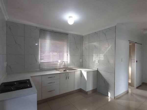 1 Bed House in Hatton Estate
