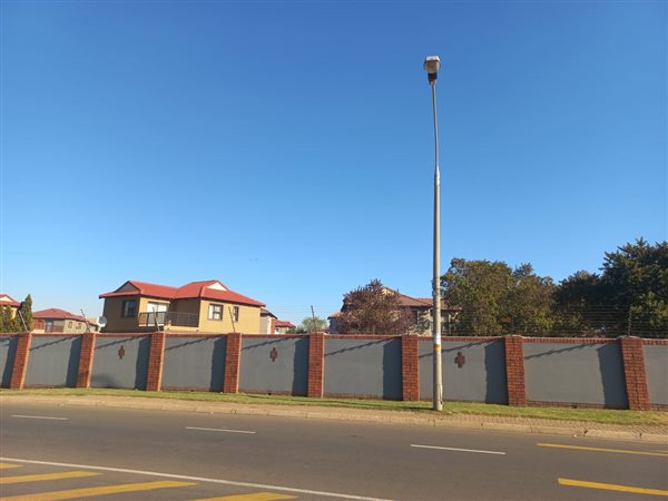 3 Bedroom House 3 Bedroom House