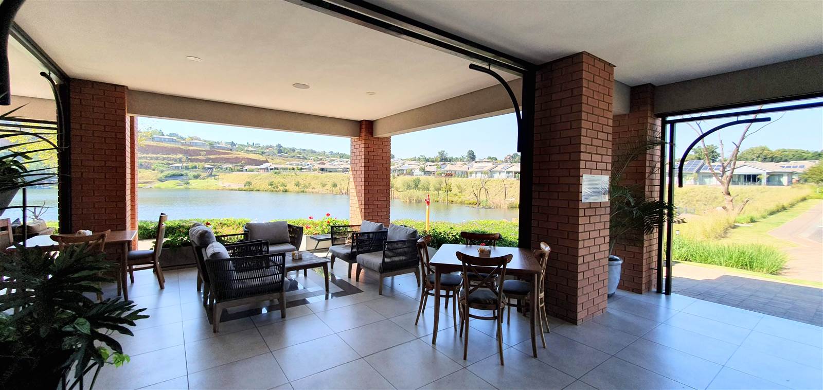 2 Bed House in Waterkloof Ridge photo number 26