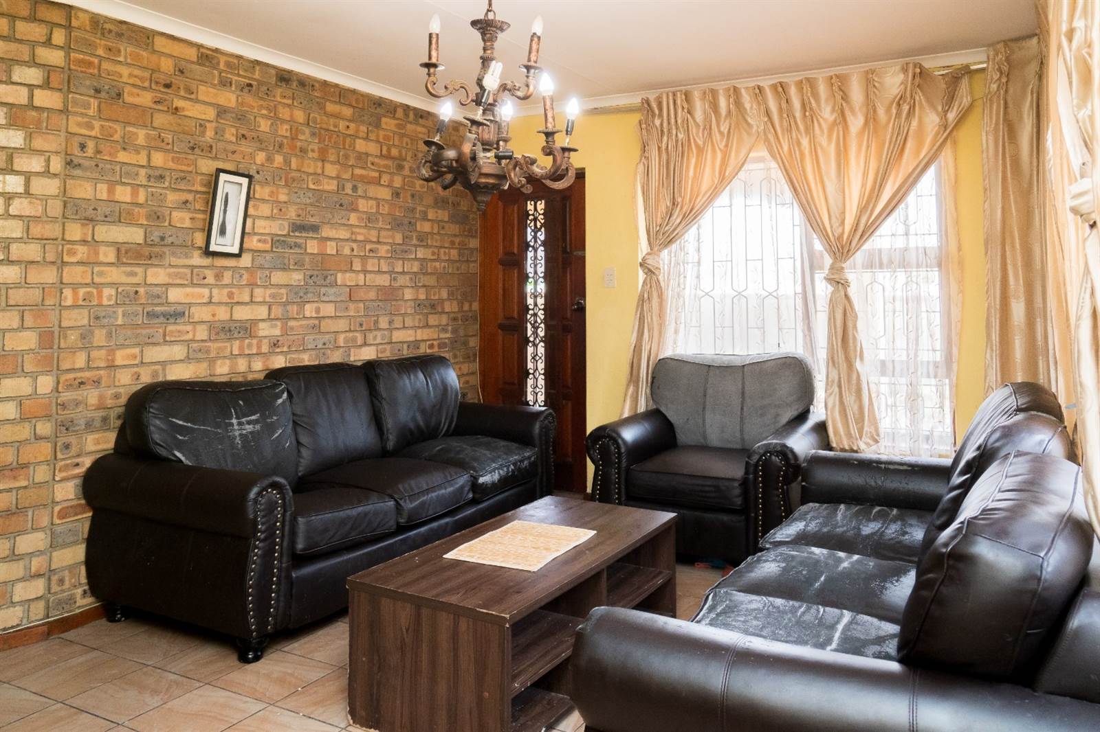 4 Bed House in Kwamagxaki photo number 14