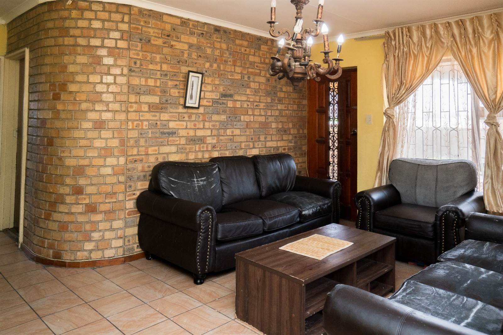 4 Bed House in Kwamagxaki photo number 15
