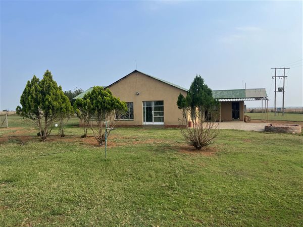 22.1 ha Farm 22.1 ha Farm