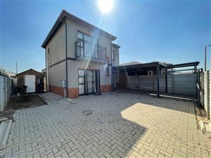 House in Leopards Rest Security Estate