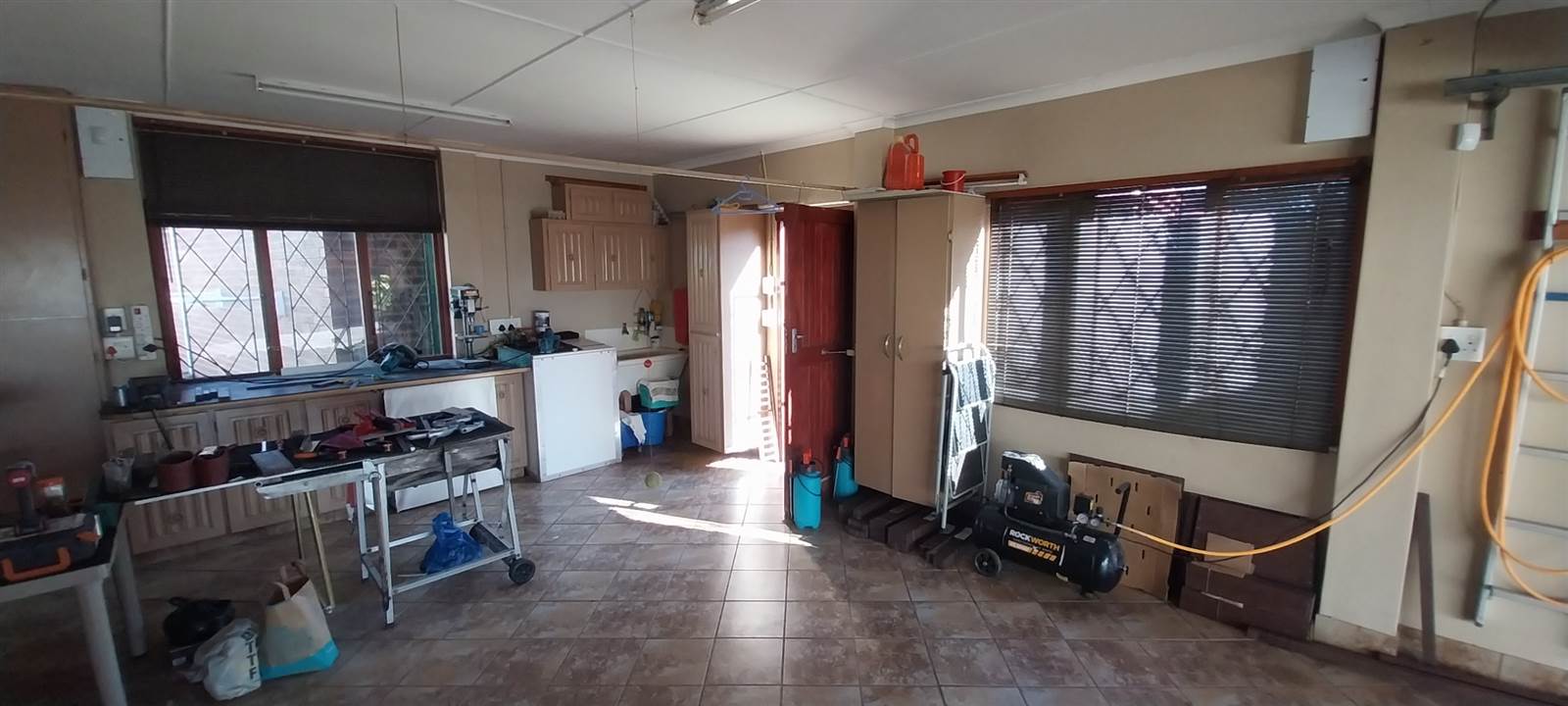 3 Bed Townhouse in Scottburgh South photo number 27