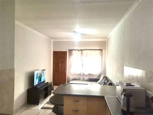 2 Bed Apartment