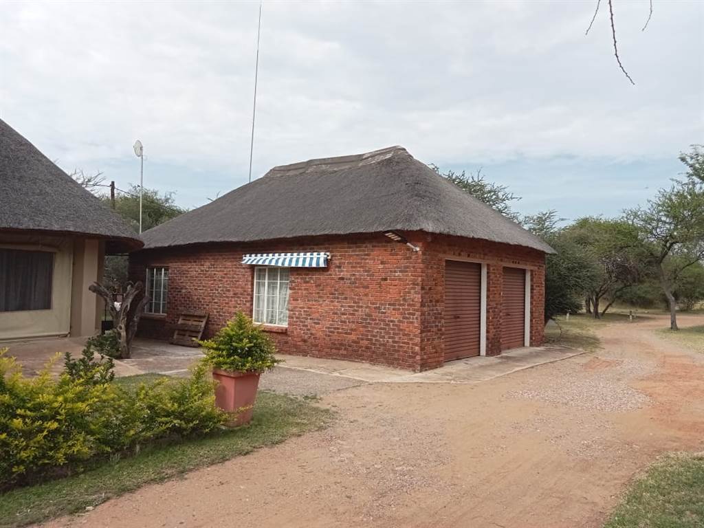 2 Bed House in Mookgophong (Naboomspruit) photo number 25