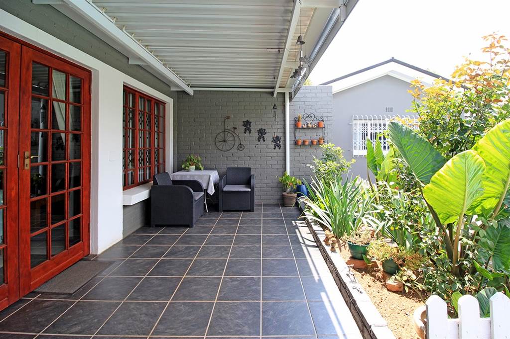 3 Bed House in Northmead photo number 15