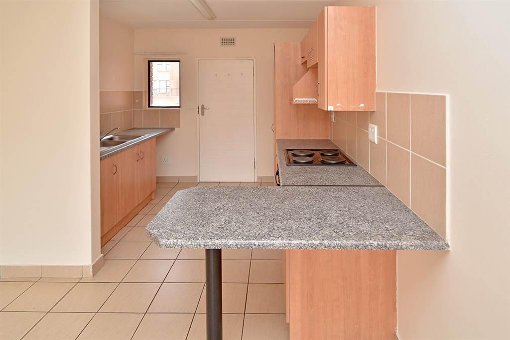 2 Bed Apartment in Terenure photo number 6
