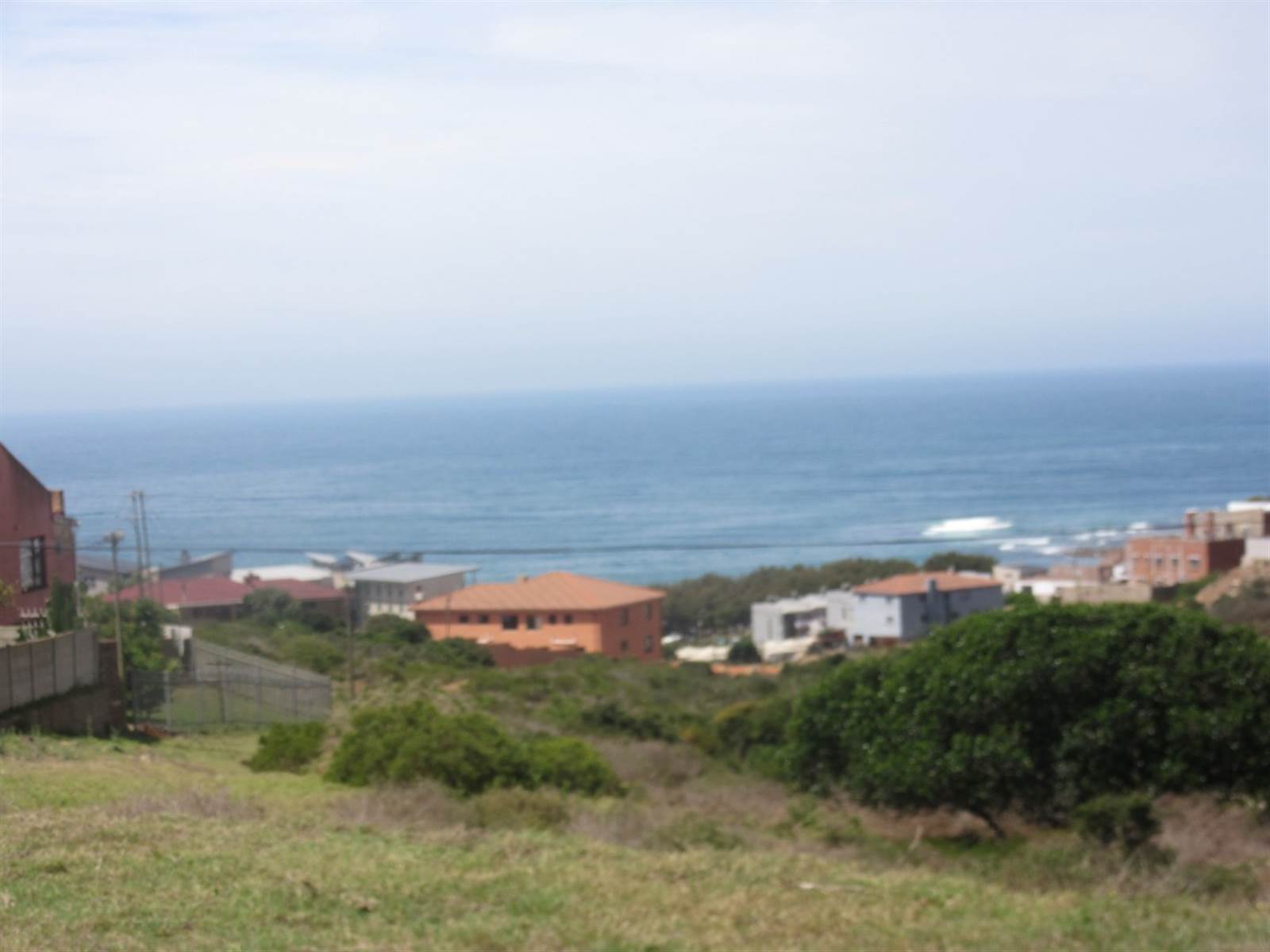 757 m² Land available in Fairview photo number 1