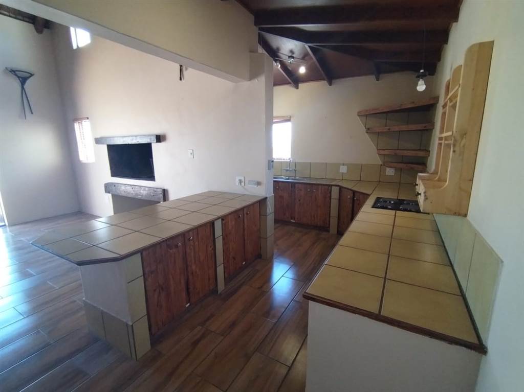 5 Bed House in Jacobsbaai photo number 6