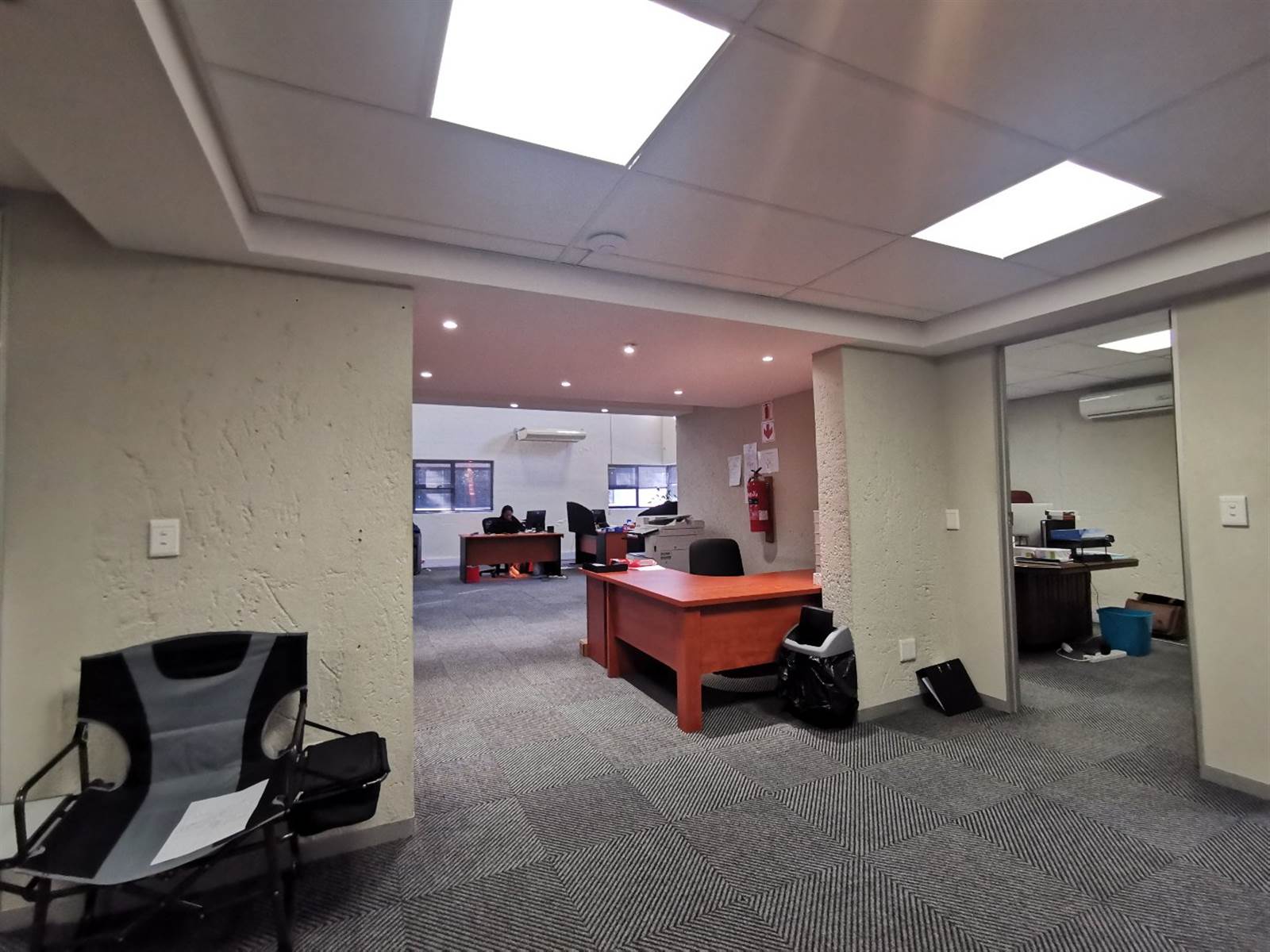 618  m² Office Space in Constantia Kloof photo number 5