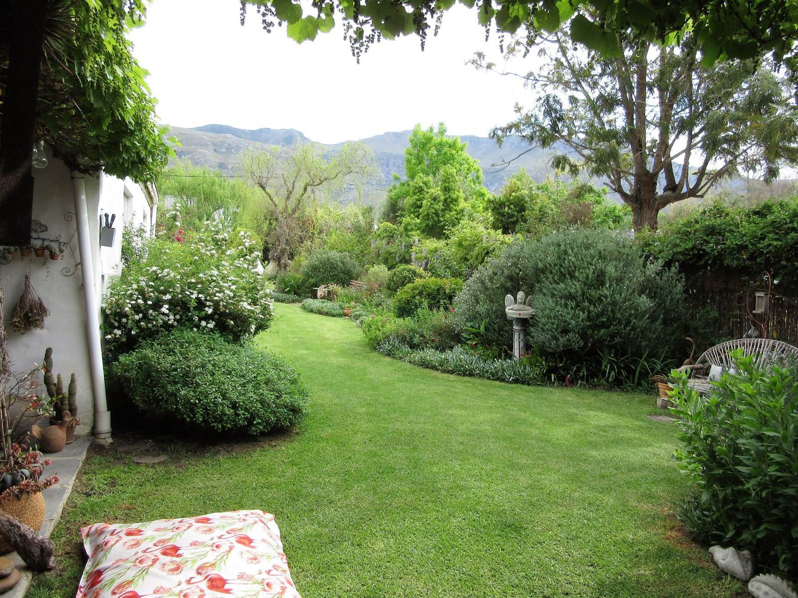 4 Bed House in Greyton photo number 27