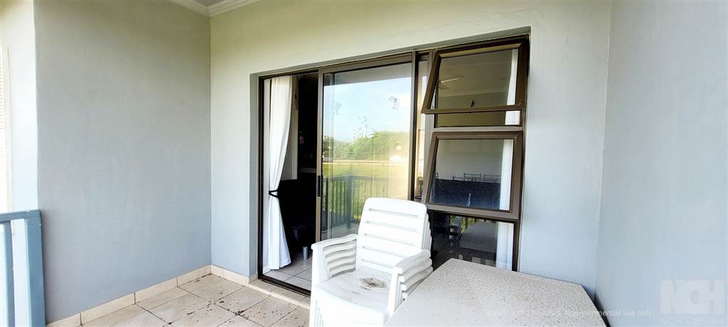 2 Bed Apartment in Shelly Beach photo number 13