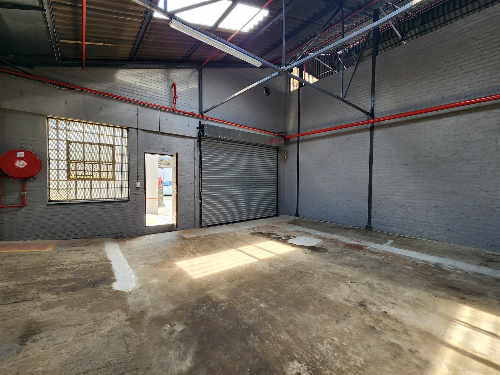 742  m² Industrial space in Benrose photo number 7