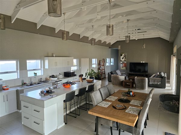 3 Bedroom House 3 Bedroom House