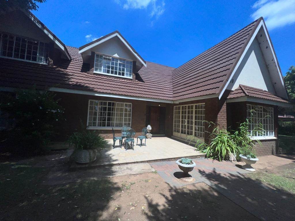 6 Bed House in Parys photo number 3