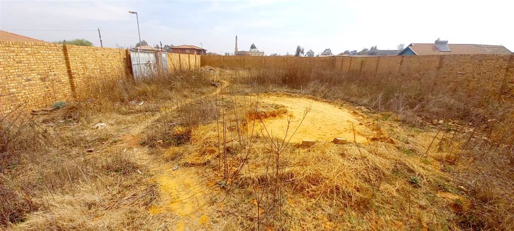 931 m² Land available in Lenasia photo number 4