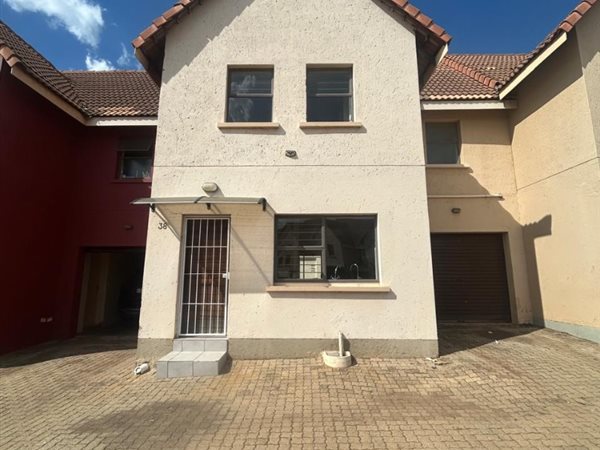 3 Bed Townhouse