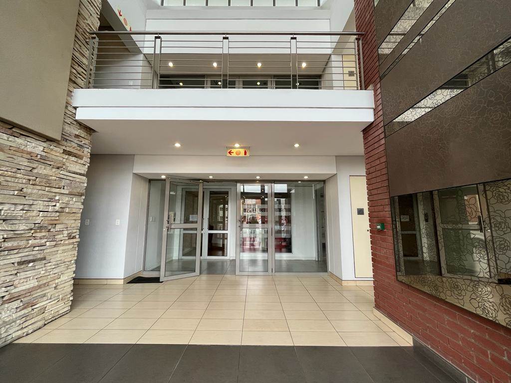 2365.9  m² Commercial space in Bryanston photo number 5