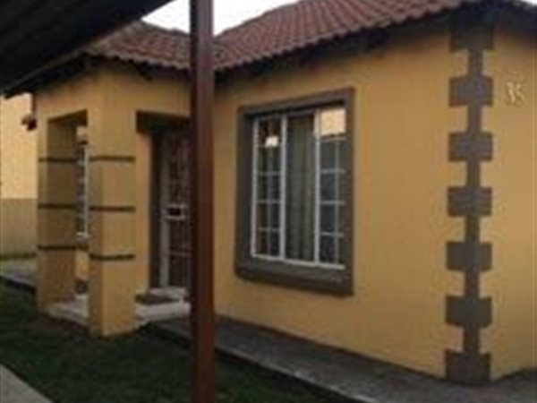 2 Bed Townhouse in Leondale