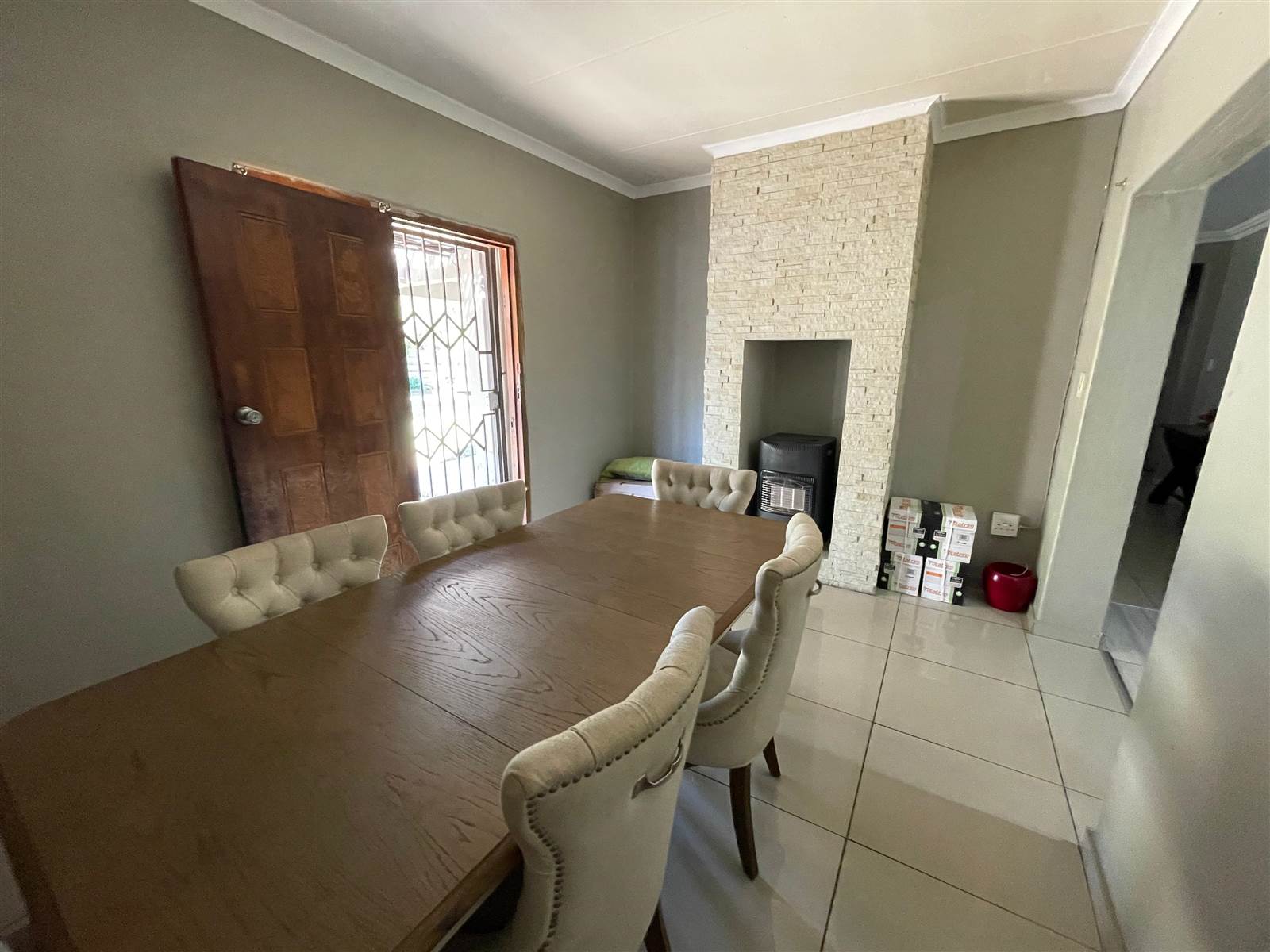 4 Bed House in Barry Hertzog Park photo number 13