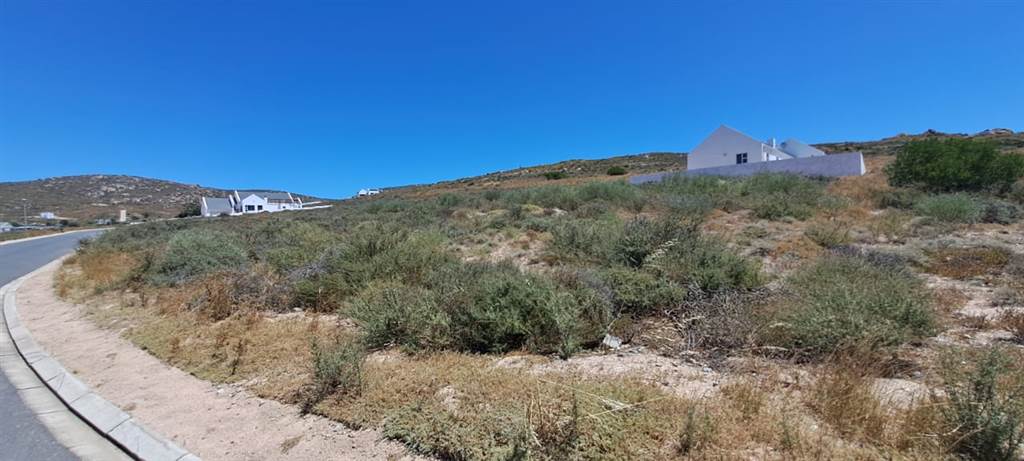 942 m² Land available in St Helena Bay photo number 1