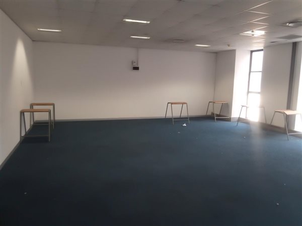 72  m² Commercial space in Durban CBD