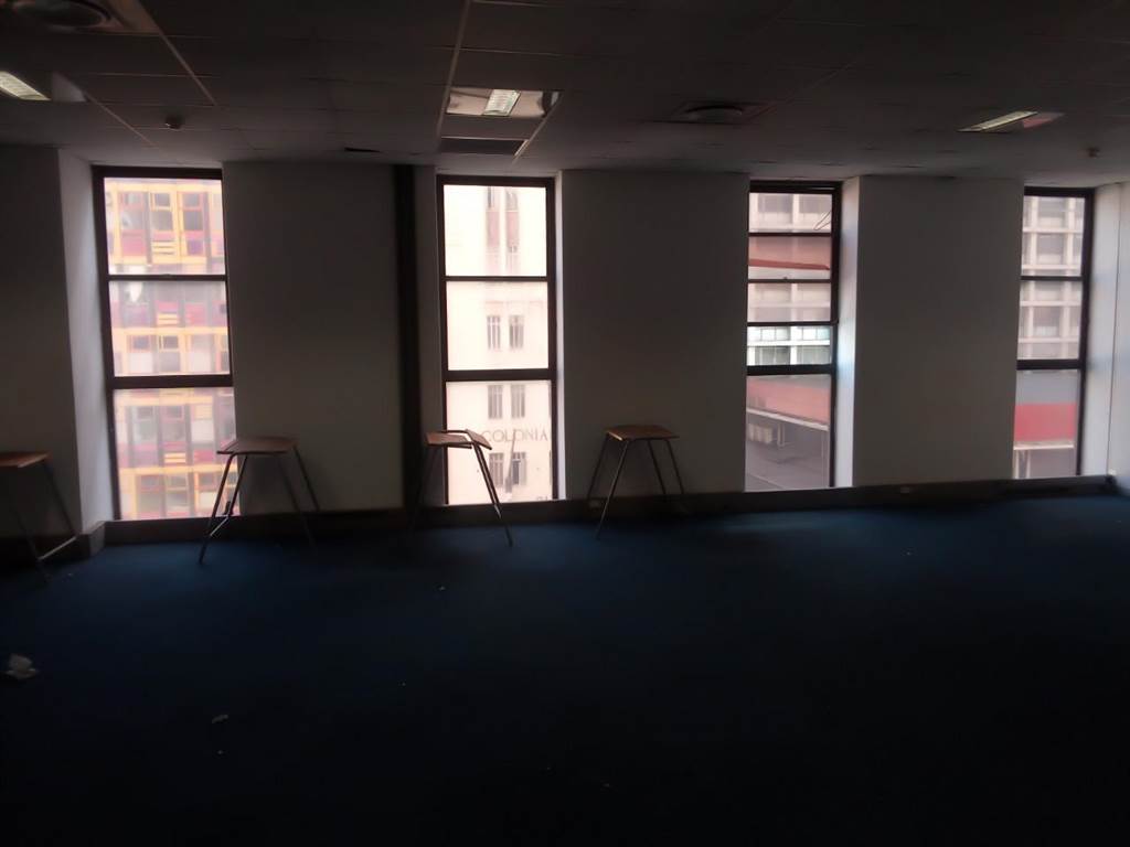 72  m² Commercial space in Durban CBD photo number 6