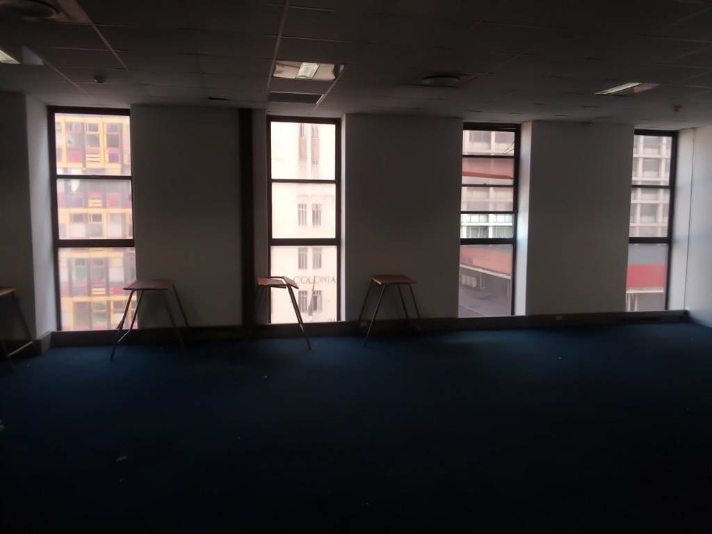 72  m² Commercial space in Durban CBD photo number 7
