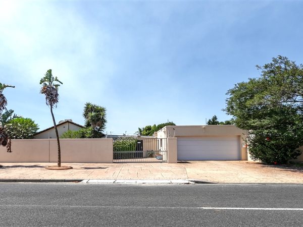 3 Bedroom House 3 Bedroom House