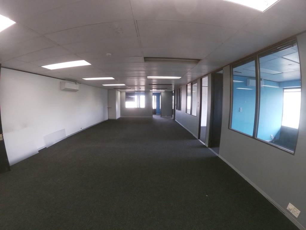 333  m² Commercial space in Bedfordview photo number 4
