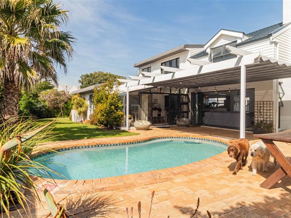 3 Bedroom House 3 Bedroom House