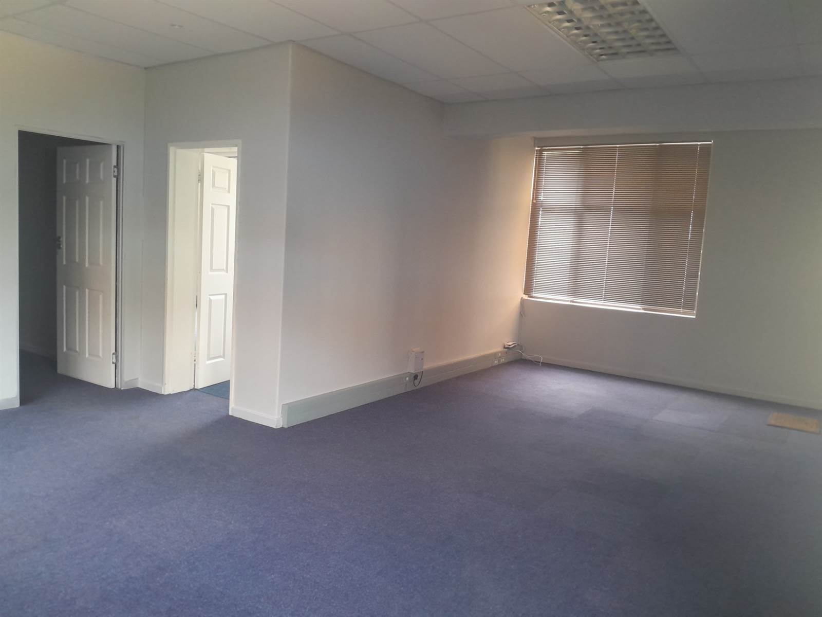 100  m² Office Space in Bloemfontein photo number 2