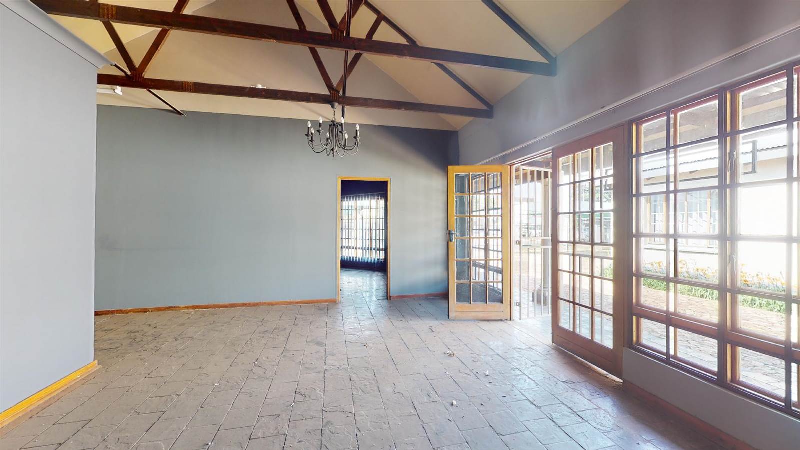 900  m² Commercial space in Potchefstroom Central photo number 18